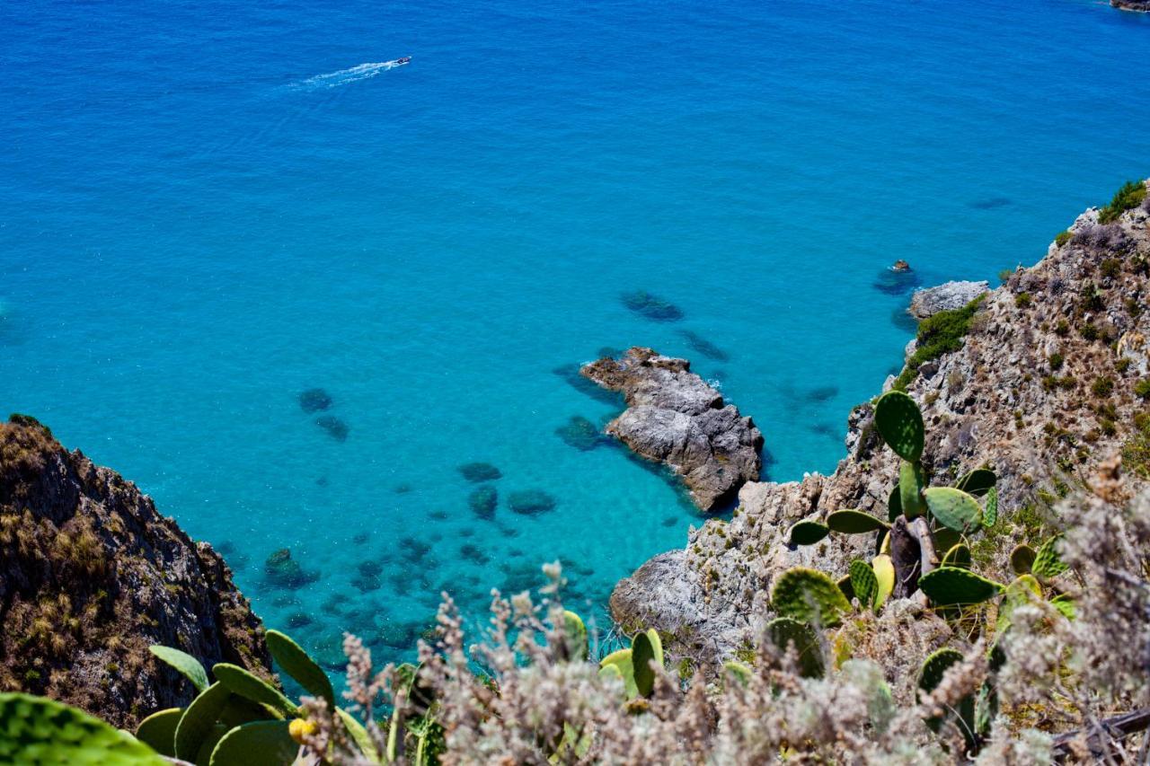 B&B The Sun - Family Rooms Tropea Bagian luar foto