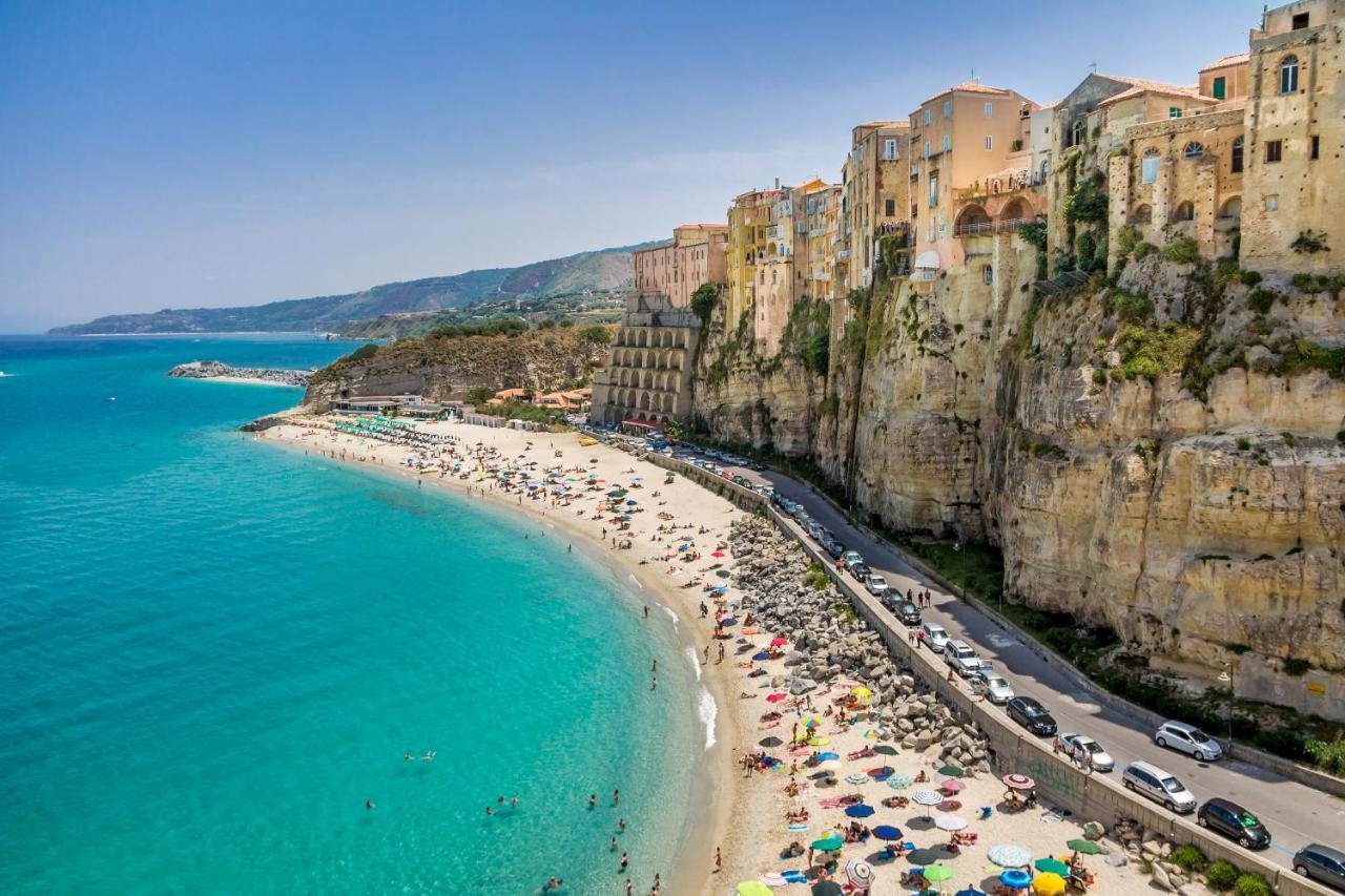 B&B The Sun - Family Rooms Tropea Bagian luar foto